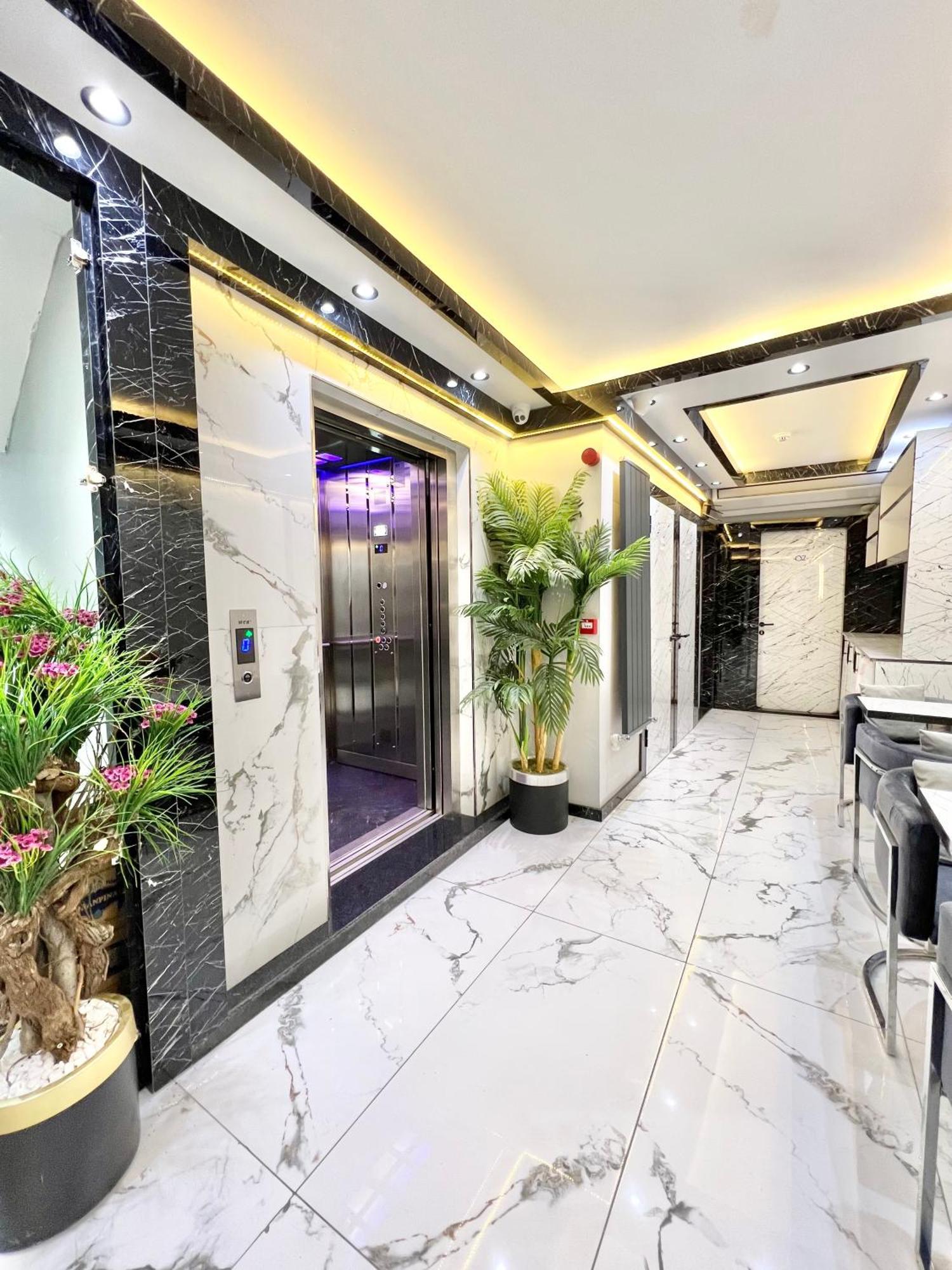 Taksim Larissa Hotel Suites — Photos 1
